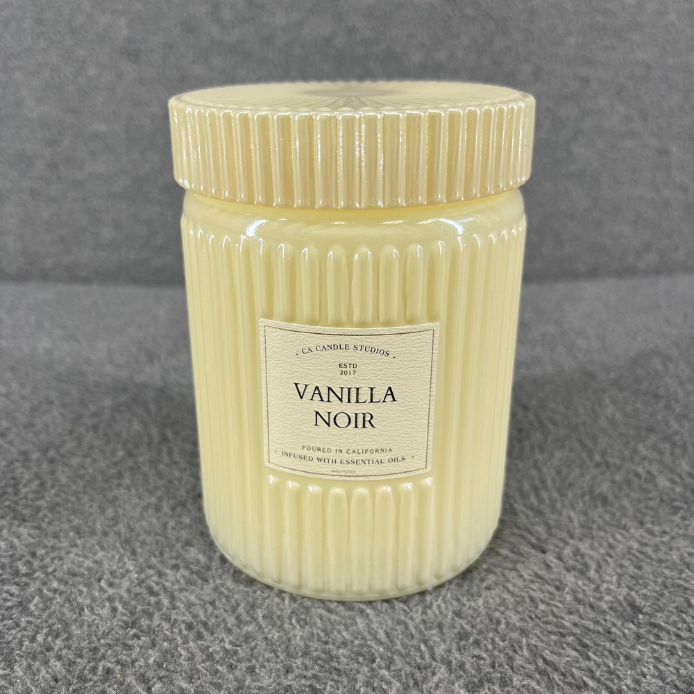 Leoben Company Vanilla Noir Candle 9.2 oz Cream Ribbed Glass Jar